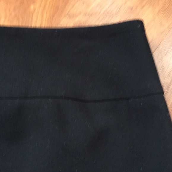 EUC Black skirt - Picture 2 of 11